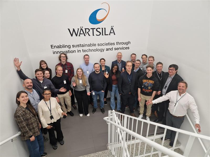 A Hundred Representatives from Industry and Research Solve Production Challenges Together